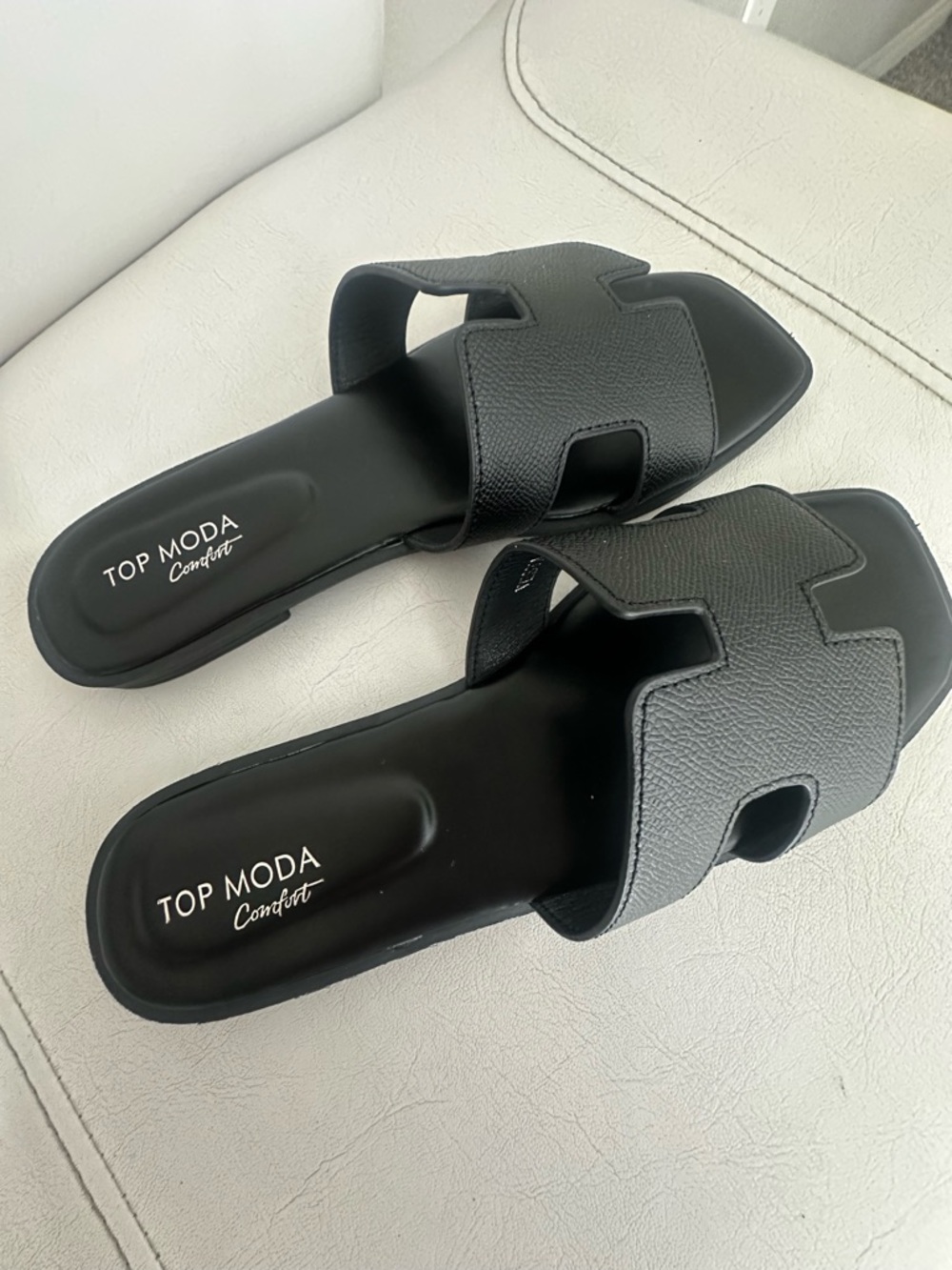 TOP Moda Black Textured Slide Mules - Picture 4 of 5